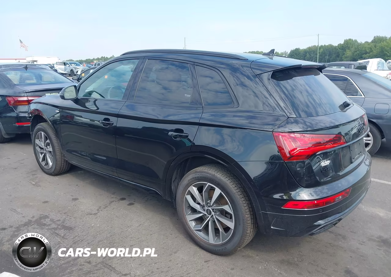 2024 Audi Q5 Premium 45 Tfsi S Line Quattro VIN:WA1GAAFYXR2114002 - 3