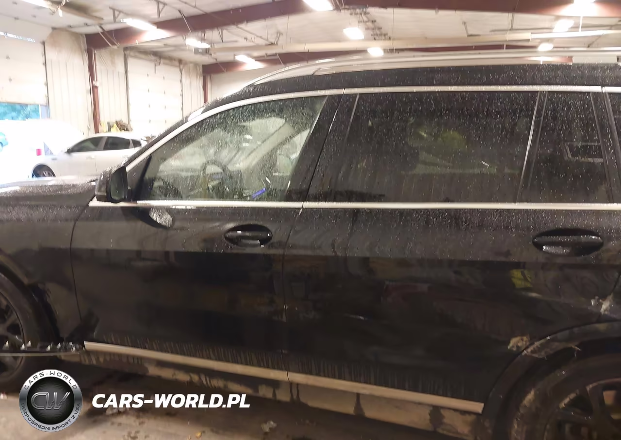 2023 BMW X7 xDrive40I VIN:5UX23EM01P9P76035 - 15