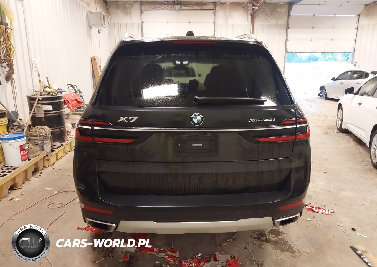 2023 BMW X7 xDrive40I VIN:5UX23EM01P9P76035 - 17