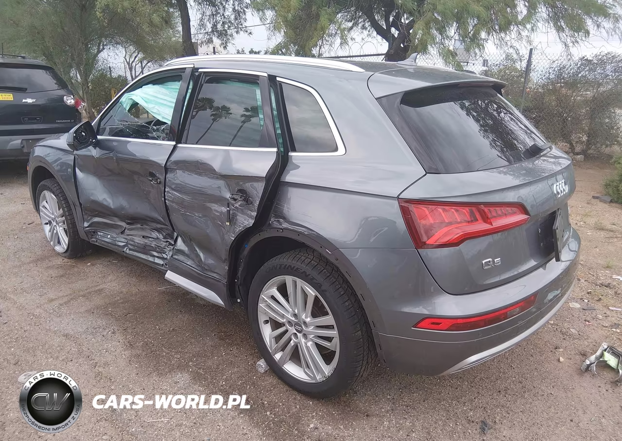 2018 Audi Q5 VIN:WA1CNBFY8J2043718 - 3