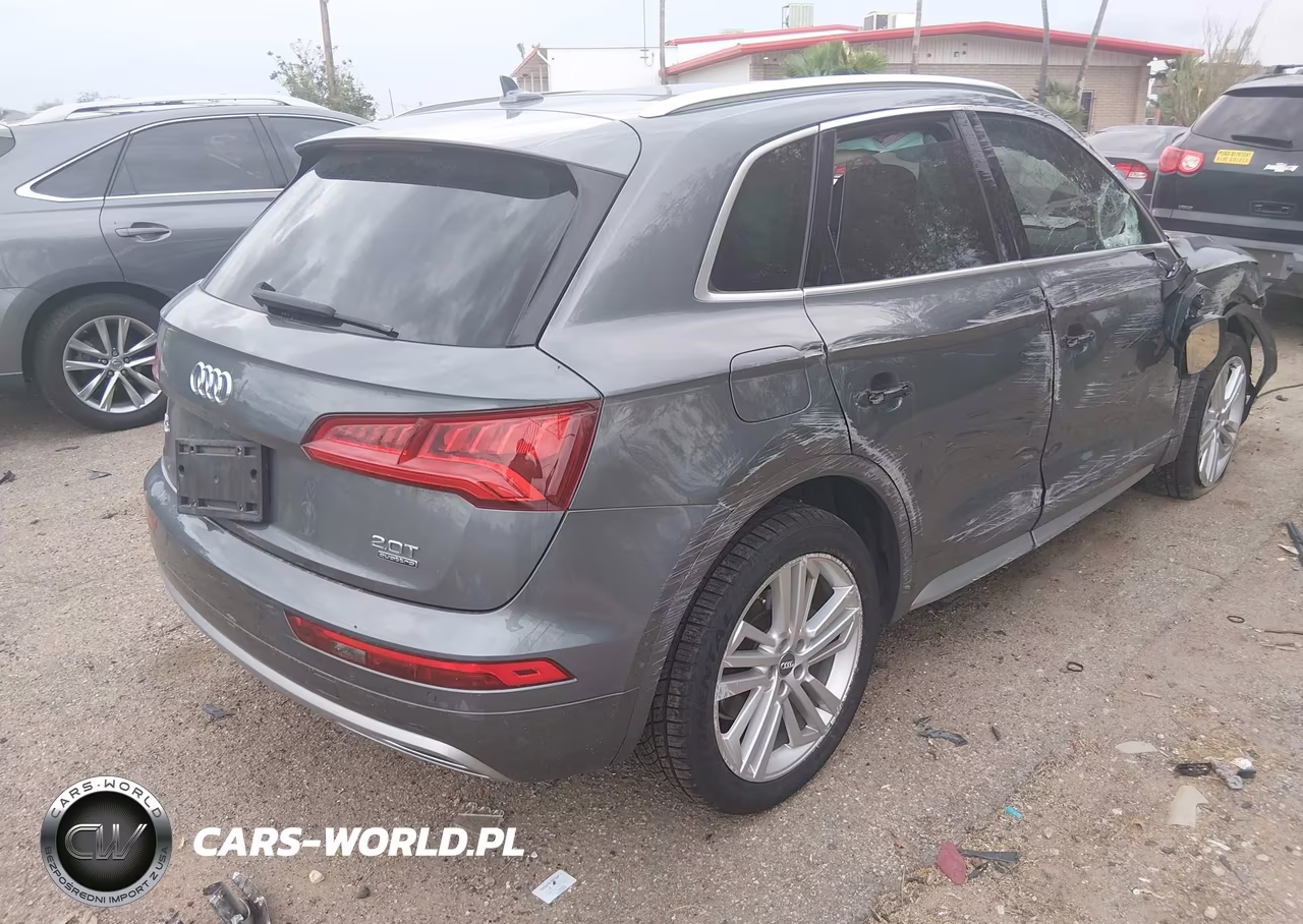 2018 Audi Q5 VIN:WA1CNBFY8J2043718 - 4
