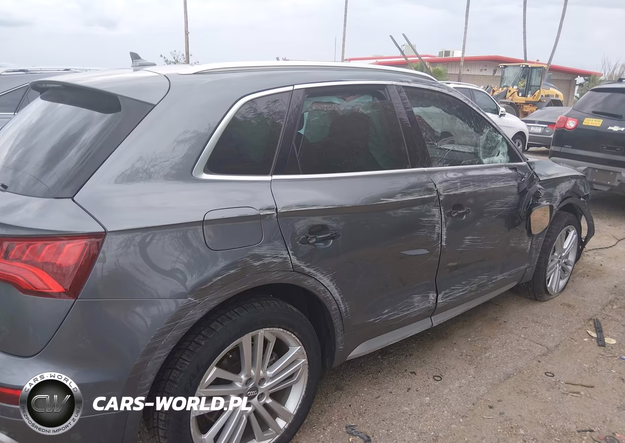 2018 Audi Q5 VIN:WA1CNBFY8J2043718 - 6