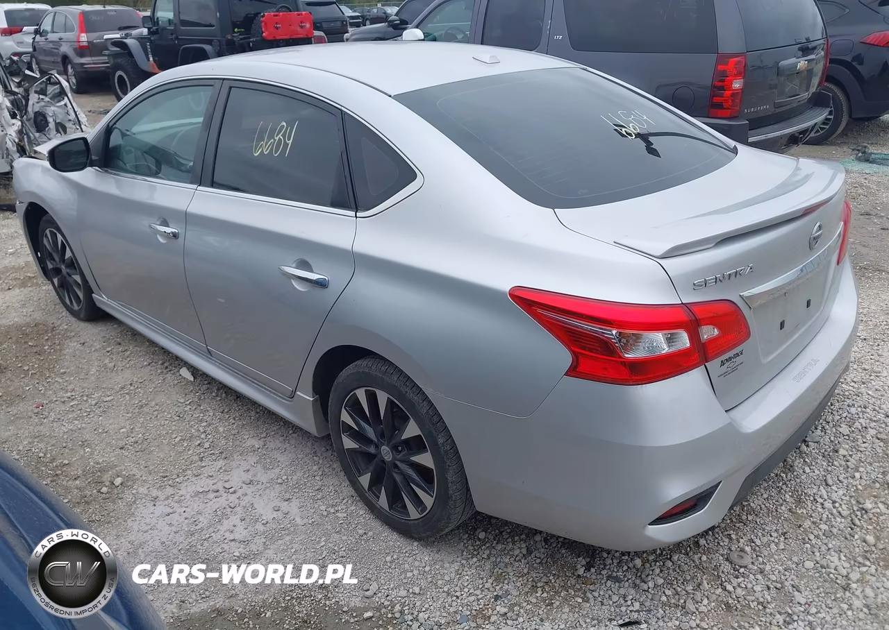 2017 Nissan Sentra Sr VIN:3N1AB7AP7HY351706 - 3
