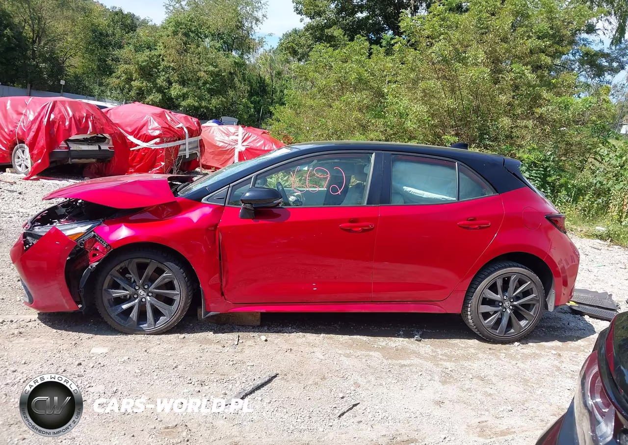 2024 Toyota Corolla Xse VIN:JTNC4MBE3R3232133 - 14