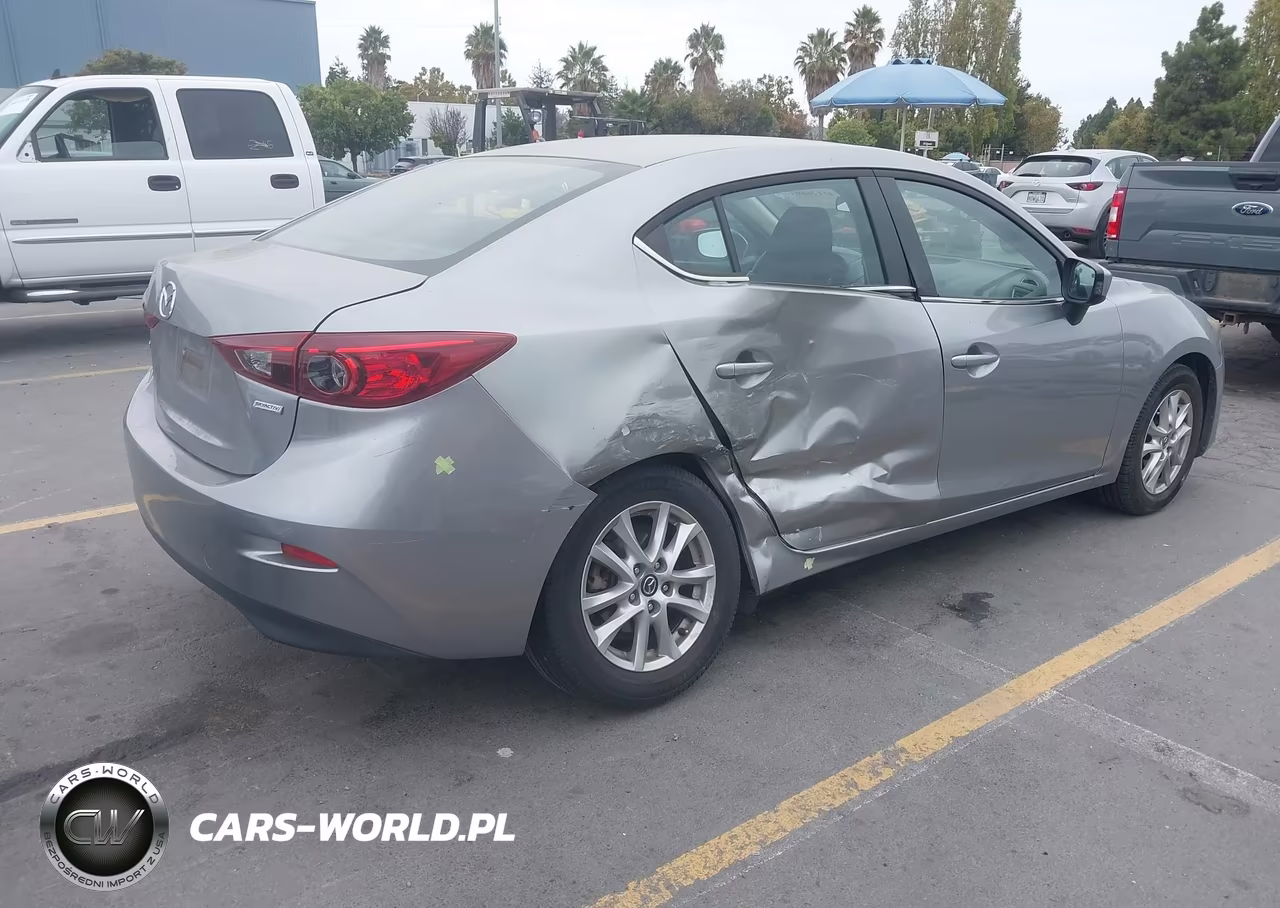 2016 Mazda Mazda3 I Sport VIN:JM1BM1U76G1280926 - 4
