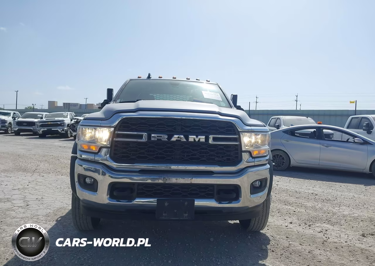 2022 Ram 5500 Chassis Tradesman-Slt-Laramie-Limited VIN:3C7WRNEL8NG255453 - 12