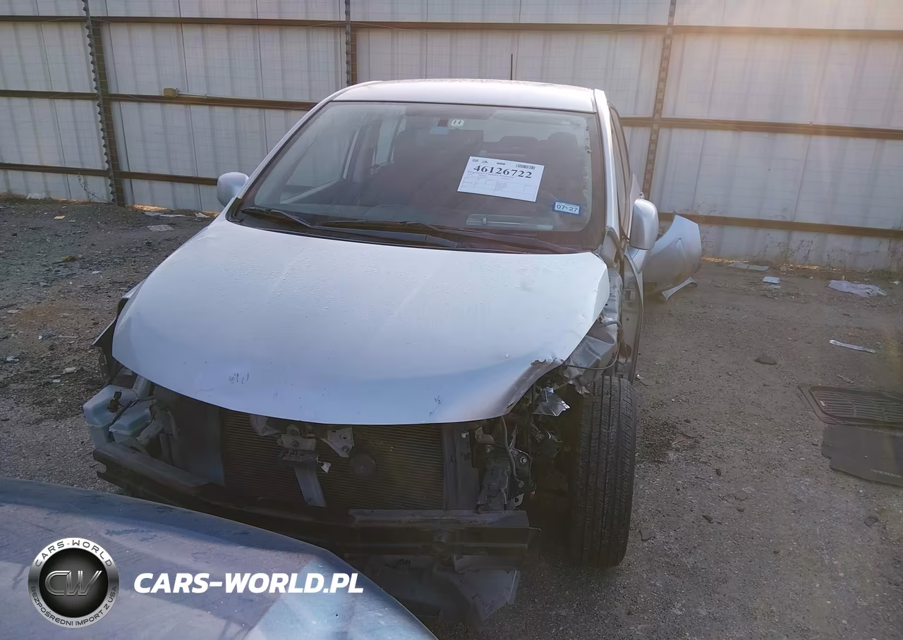 2010 Nissan Versa 1.8S VIN:3N1BC1AP5AL466919 - 13