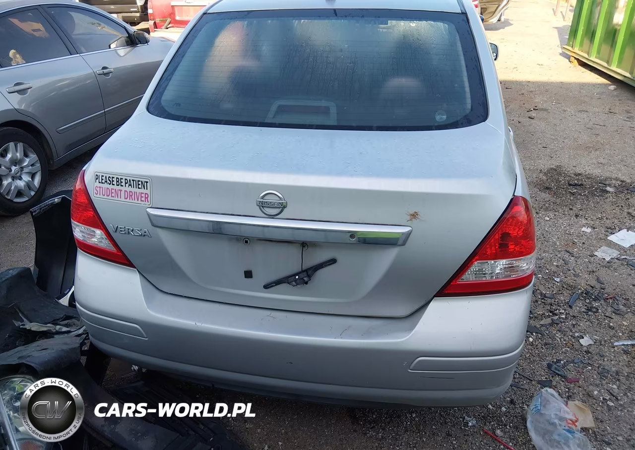 2010 Nissan Versa 1.8S VIN:3N1BC1AP5AL466919 - 17