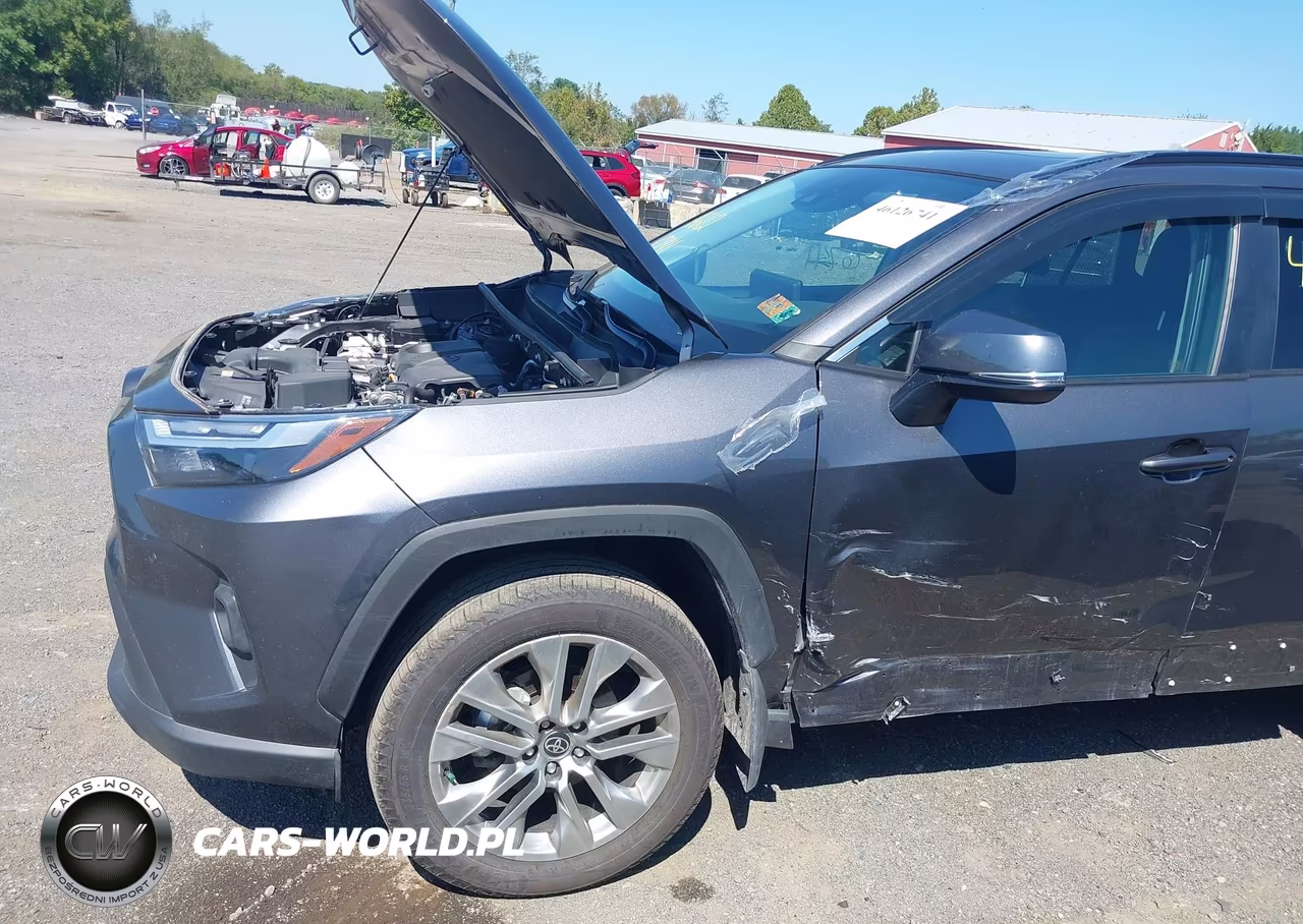 2025 Toyota Rav4 Xle Premium VIN:2T3A1RFV3SC543433 - 6