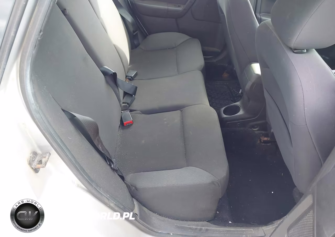 2011 Ford Focus Ses VIN:1FAHP3GN3BW168383 - 8