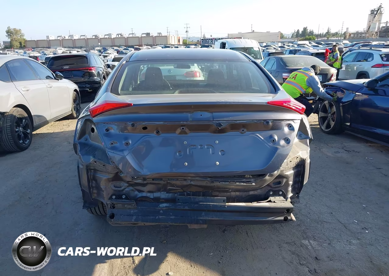 2018 Honda Civic Lx VIN:2HGFC2F52JH501311 - 17