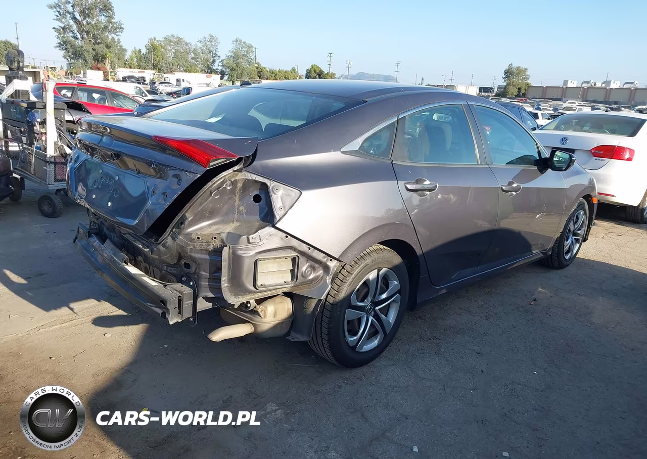 2018 Honda Civic Lx VIN:2HGFC2F52JH501311 - 4