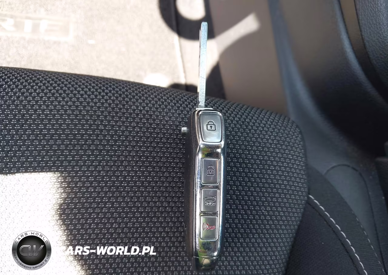 2023 Kia Forte Lxs VIN:3KPF24AD8PE556023 - 11