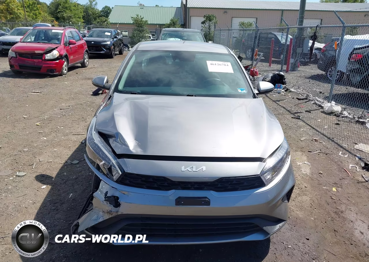 2023 Kia Forte Lxs VIN:3KPF24AD8PE556023 - 13