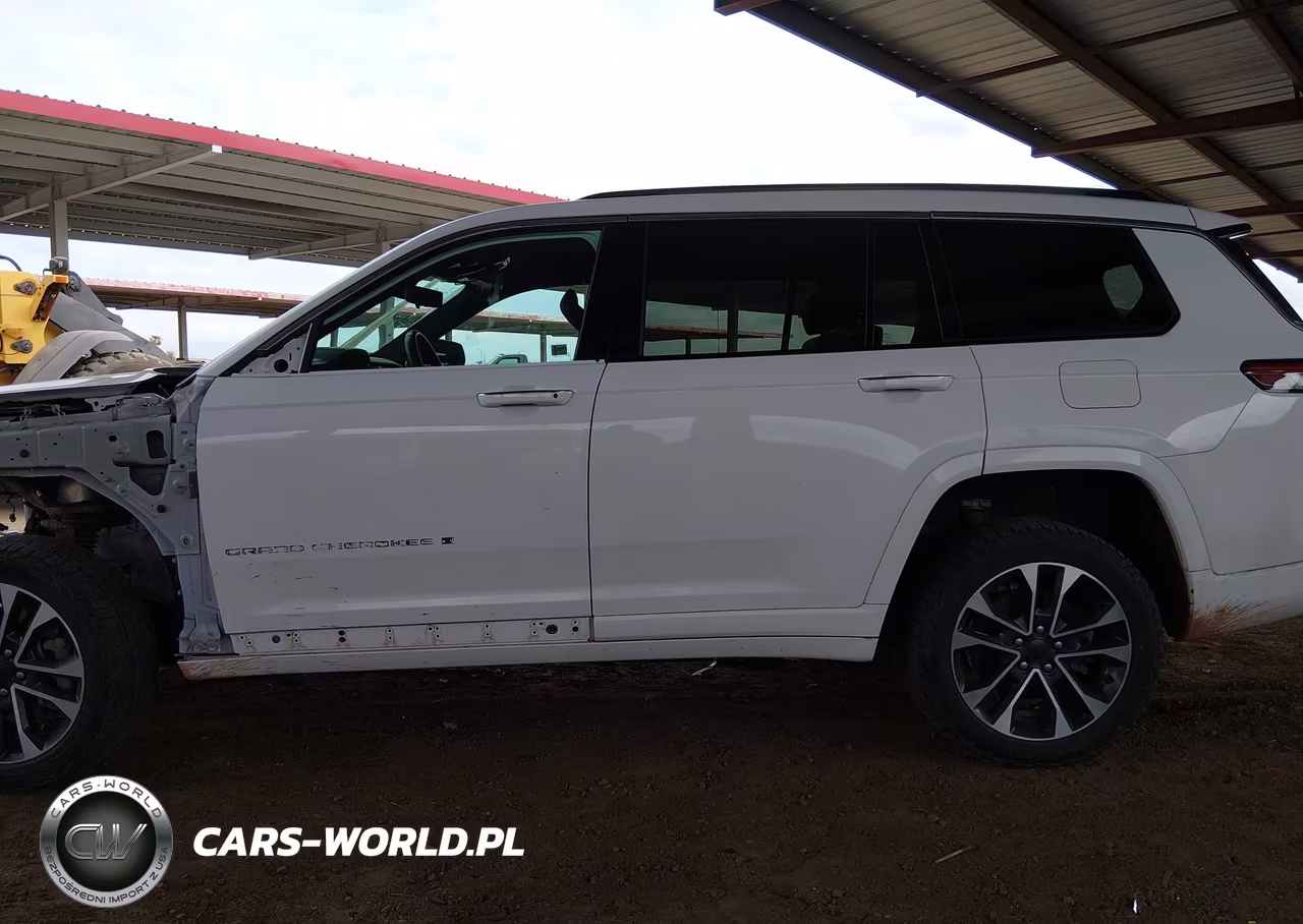 2022 Jeep Grand Cherokee L Overland 4X4 VIN:1C4RJKDG4N8536126 - 15