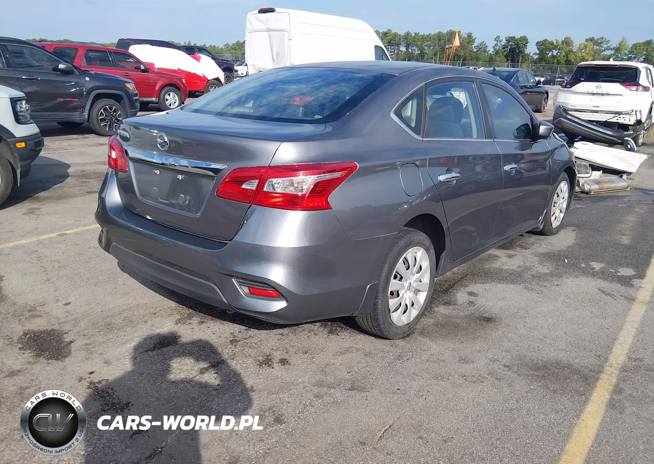 2017 Nissan Sentra S VIN:3N1AB7AP4HY295286 - 4