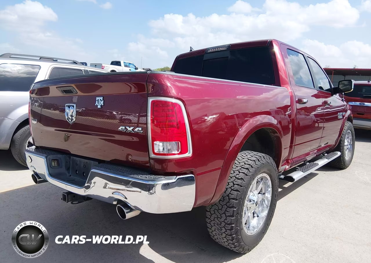 2017 Ram 1500 Laramie 4X4 5'7 Box VIN:1C6RR7NT1HS567009 - 4