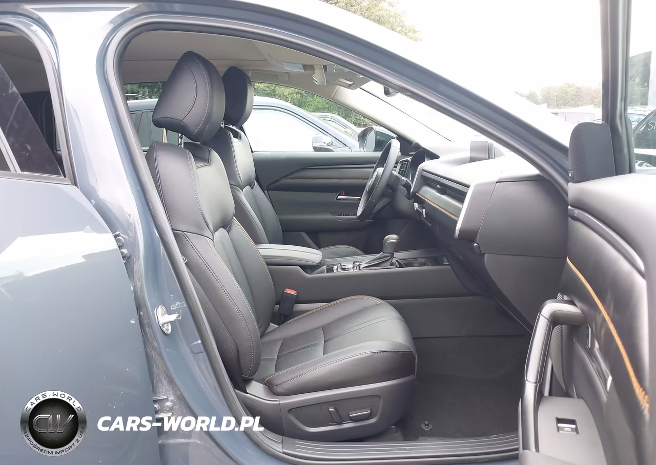 2026 Mazda Cx-50 Hybrid Premium VIN:7MMVAADW0TN168669 - 5