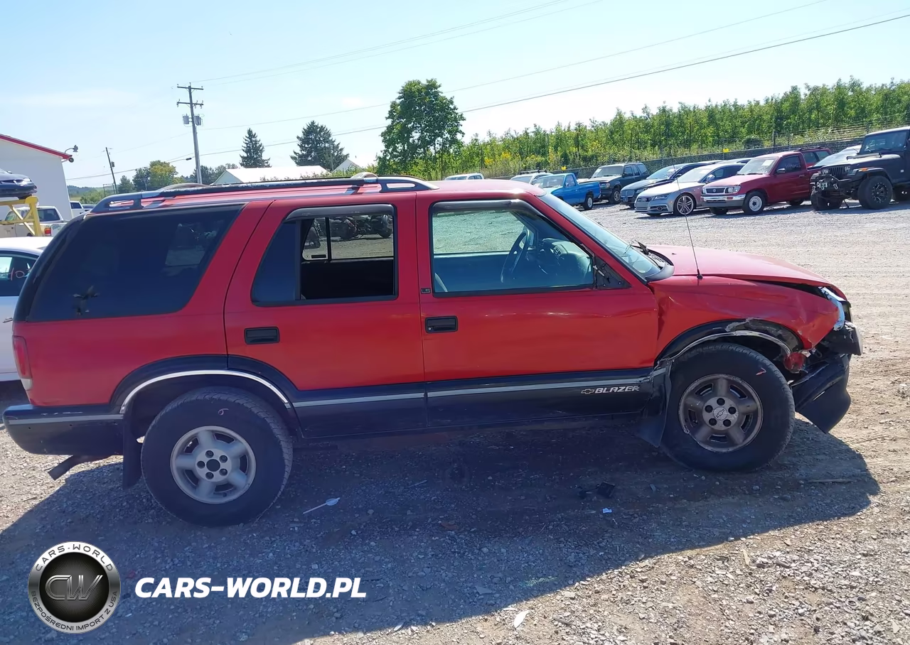 1995 Chevrolet Blazer VIN:1GNDT13W8S2255847 - 13