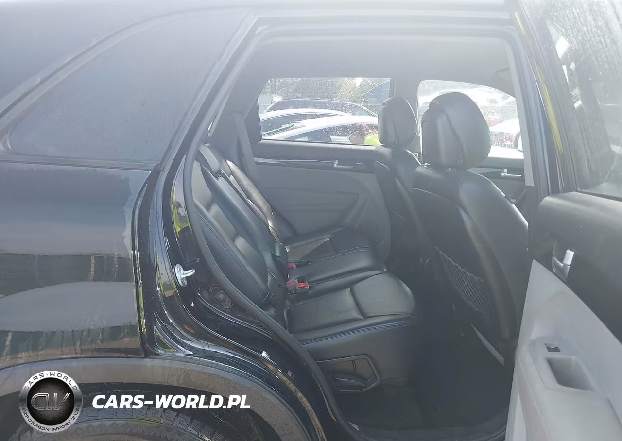 2015 Kia Sorento Lx VIN:5XYKTCA65FG558594 - 8