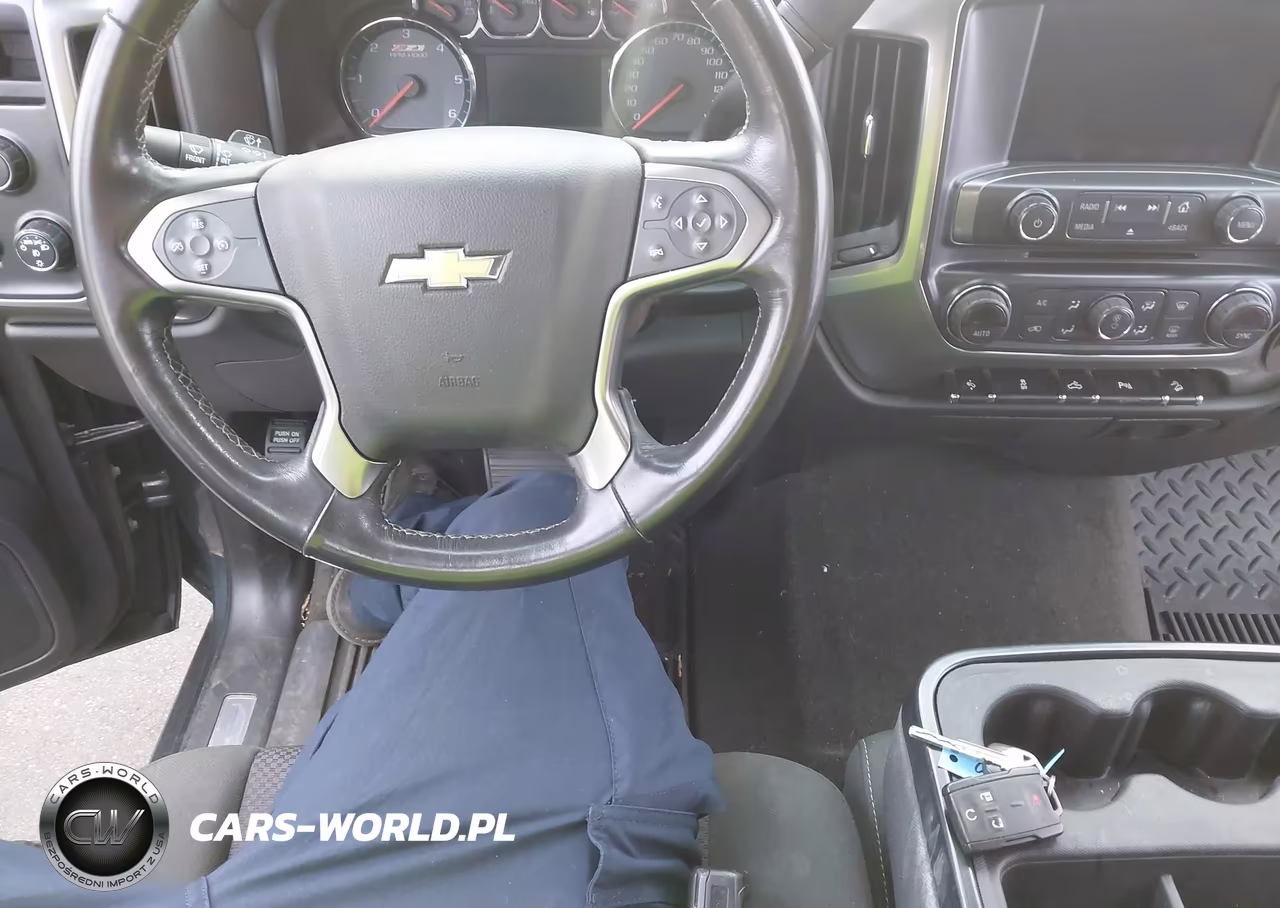 2018 Chevrolet Silverado 1500 2Lt VIN:1GCVKREC7JZ261677 - 11