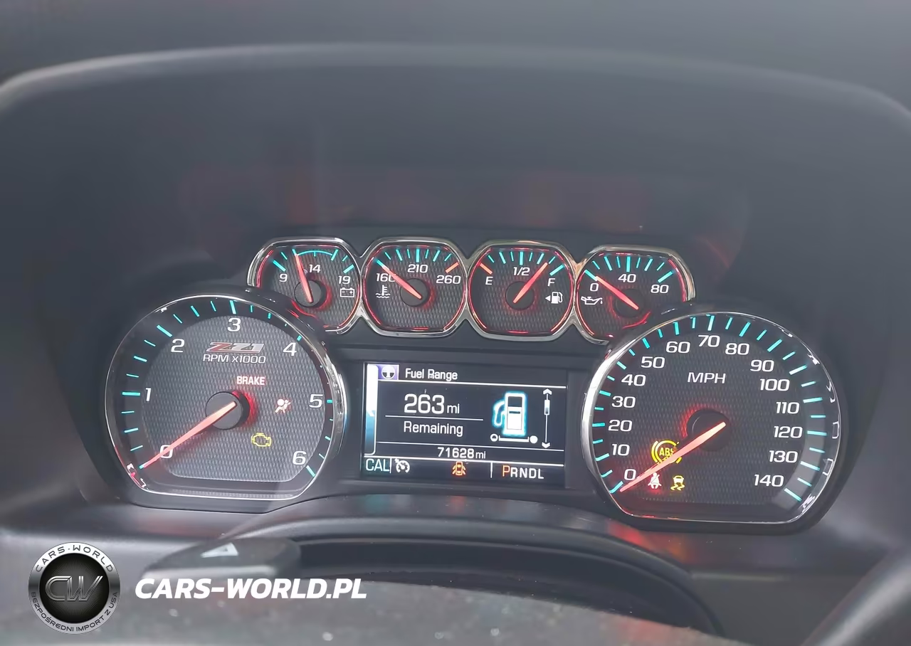 2018 Chevrolet Silverado 1500 2Lt VIN:1GCVKREC7JZ261677 - 7
