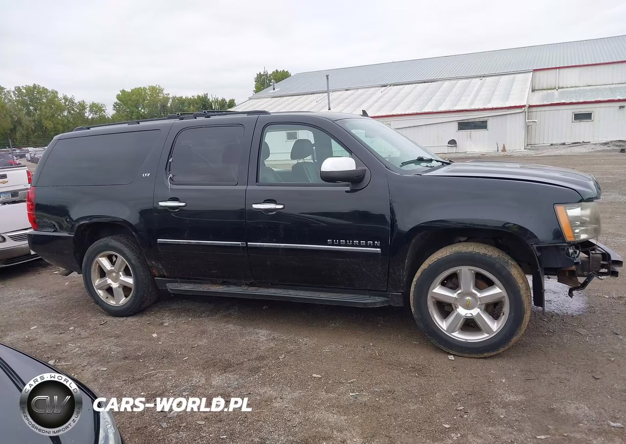 2011 Chevrolet Suburban Ltz VIN:1GNSKKE30BR201260 - 14