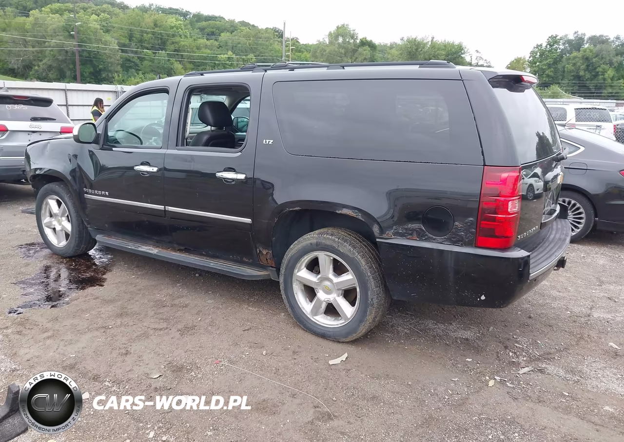2011 Chevrolet Suburban Ltz VIN:1GNSKKE30BR201260 - 3