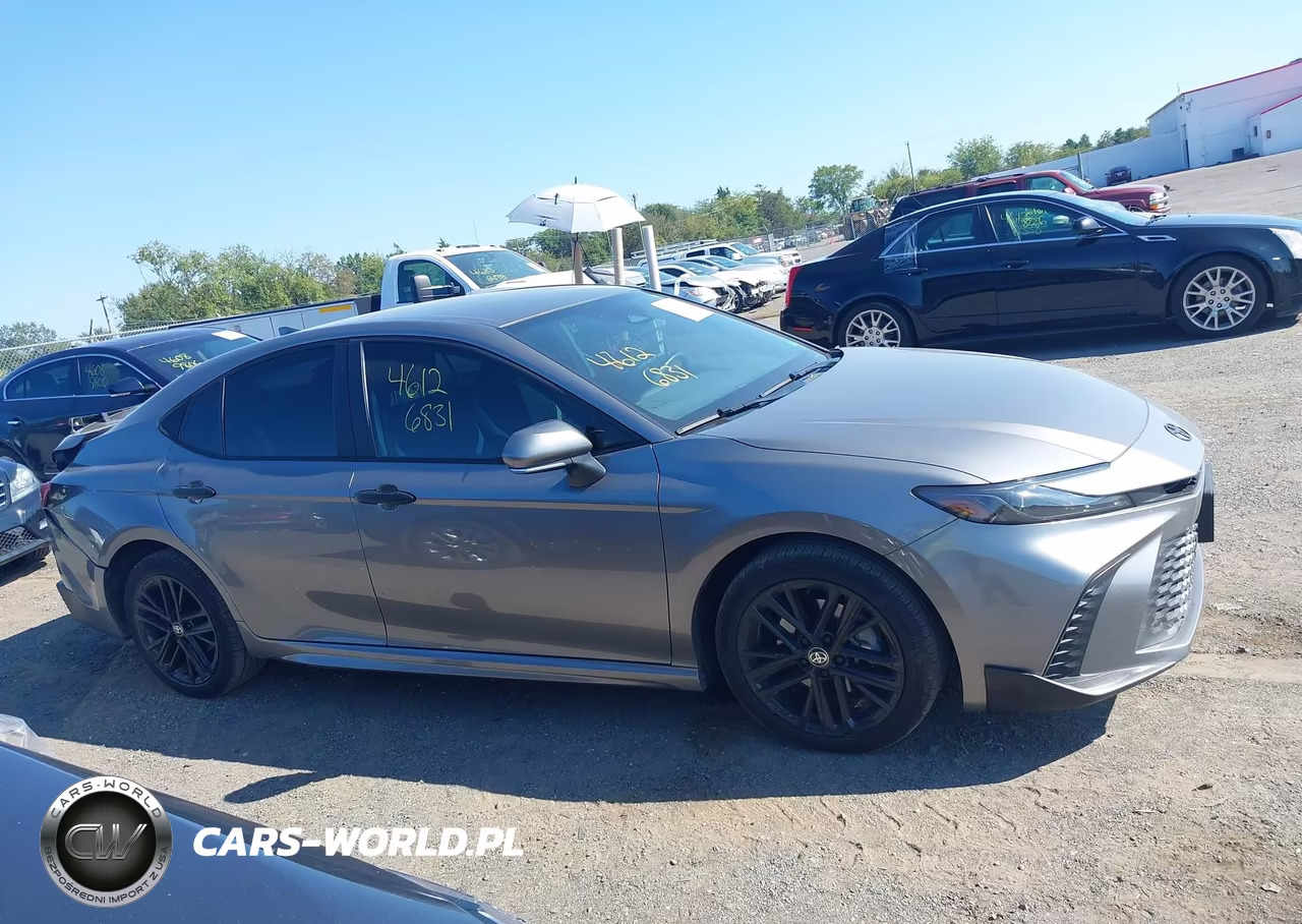 2026 Toyota Camry Se VIN:4T1DAACK0TU651400 - 13
