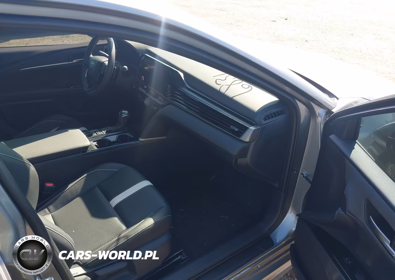 2026 Toyota Camry Se VIN:4T1DAACK0TU651400 - 5