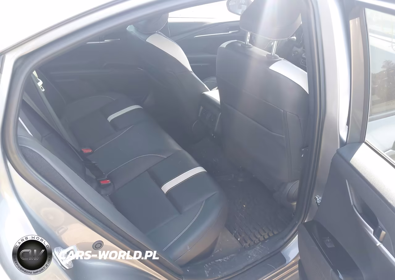 2026 Toyota Camry Se VIN:4T1DAACK0TU651400 - 8
