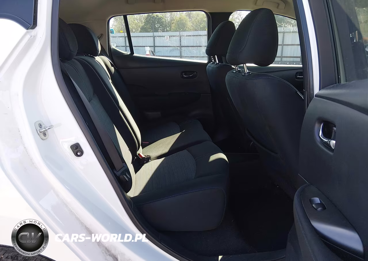 2019 Nissan Leaf S Plus VIN:1N4BZ1CPXKC316686 - 8