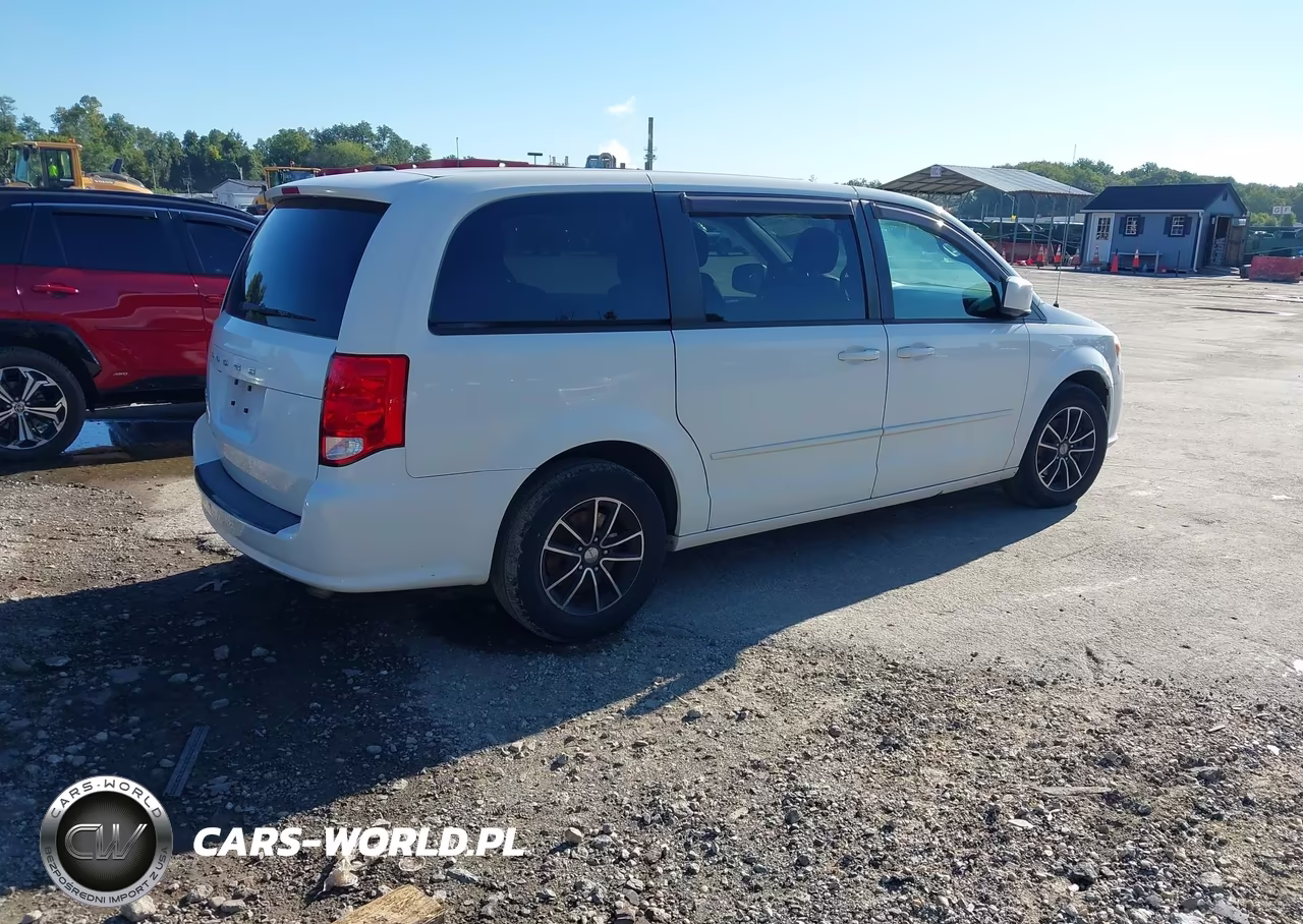 2016 Dodge Grand Caravan Se Plus VIN:2C4RDGBG5GR124831 - 4
