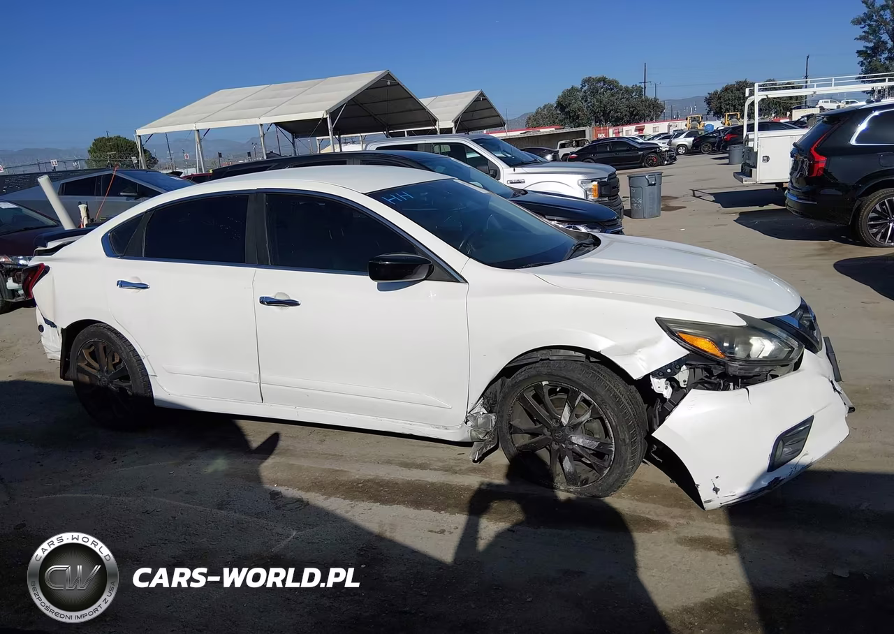 2017 Nissan Altima 2.5 Sr VIN:1N4AL3AP3HC199053 - 12