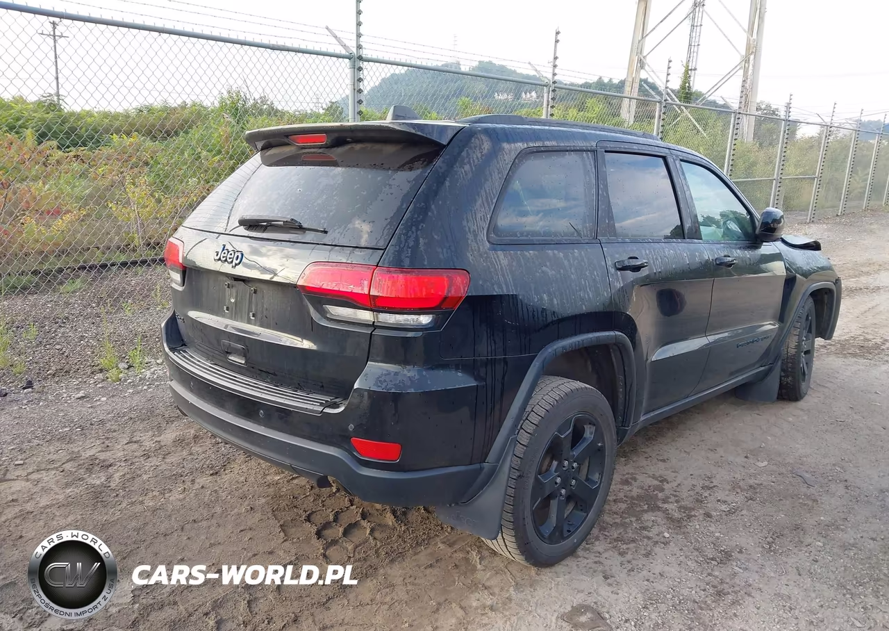 2019 Jeep Grand Cherokee Upland 4X4 VIN:1C4RJFAG9KC542234 - 4