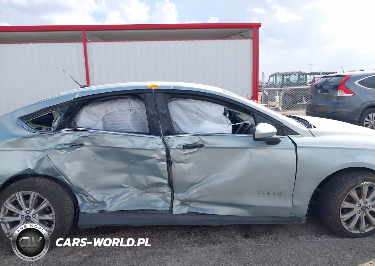 2014 Ford Fusion Hybrid S VIN:3FA6P0UU6ER369008 - 13