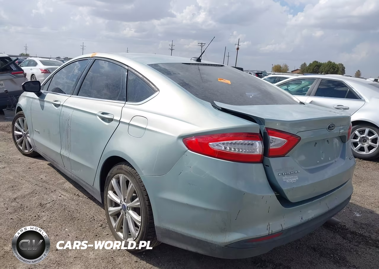 2014 Ford Fusion Hybrid S VIN:3FA6P0UU6ER369008 - 3
