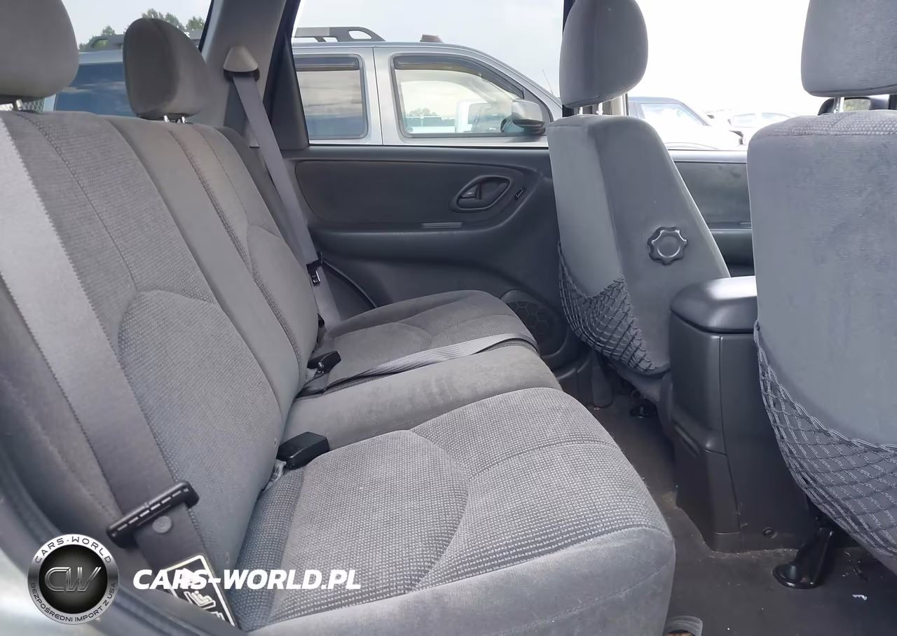 2003 Mazda Tribute Lx V6 VIN:4F2YZ04143KM12443 - 8