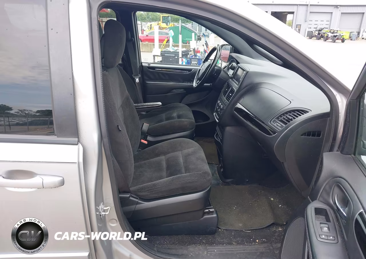 2017 Dodge Grand Caravan Se Plus VIN:2C4RDGBG0HR601909 - 5
