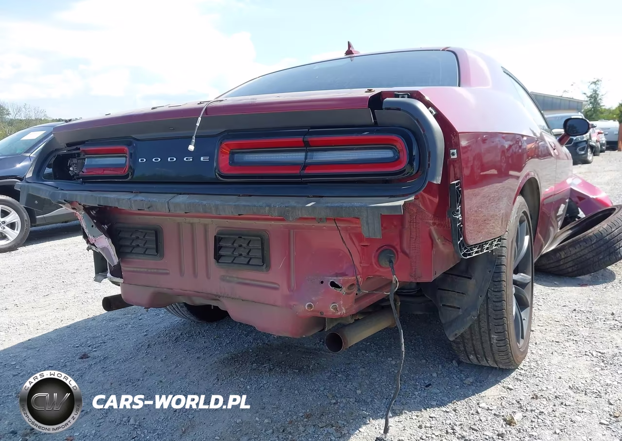2018 Dodge Challenger Sxt Plus VIN:2C3CDZAG6JH318207 - 19