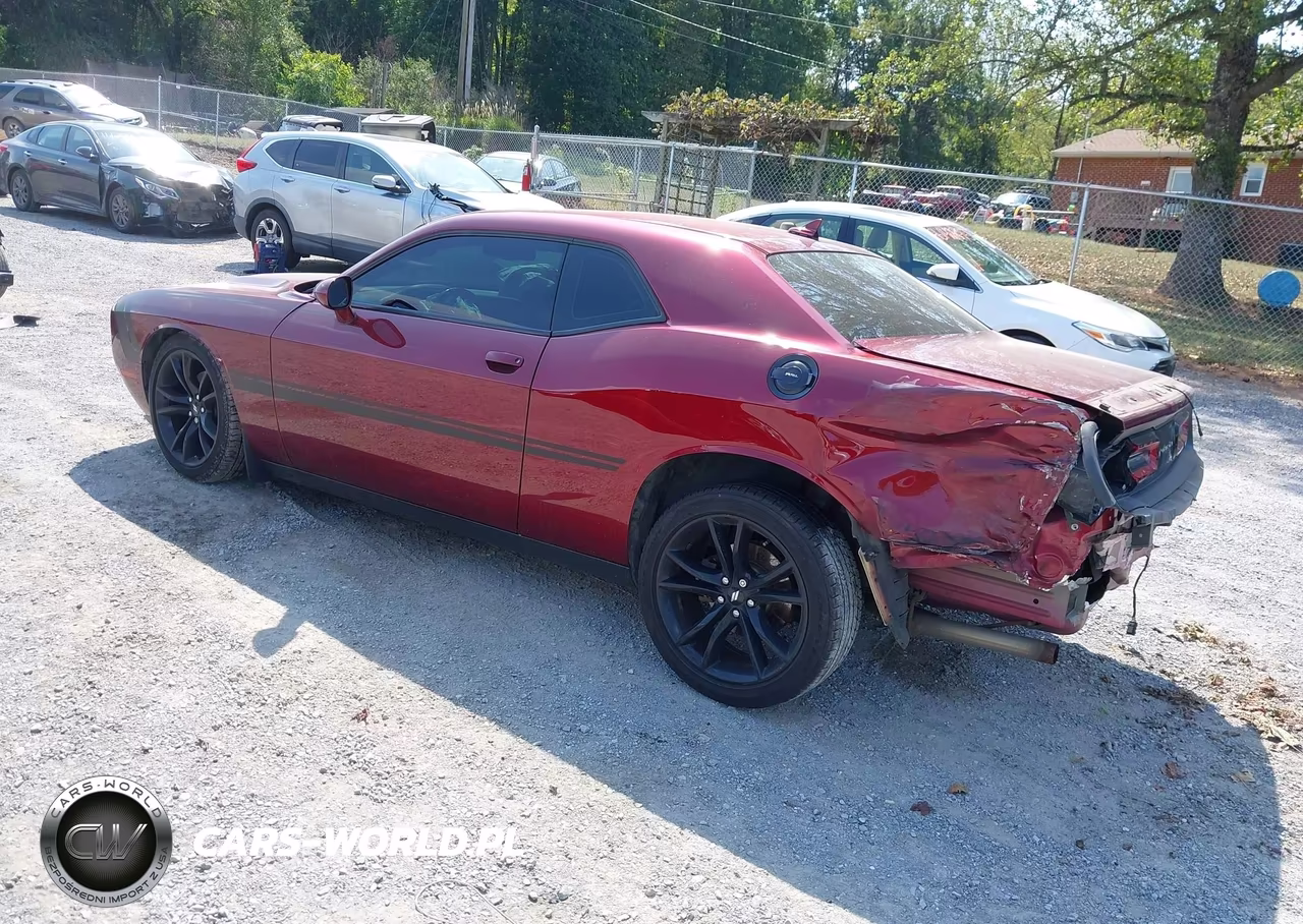 2018 Dodge Challenger Sxt Plus VIN:2C3CDZAG6JH318207 - 3