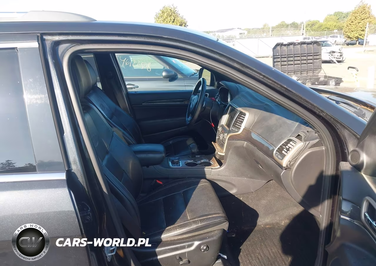 2014 Jeep Grand Cherokee Overland VIN:1C4RJFCG8EC209590 - 5