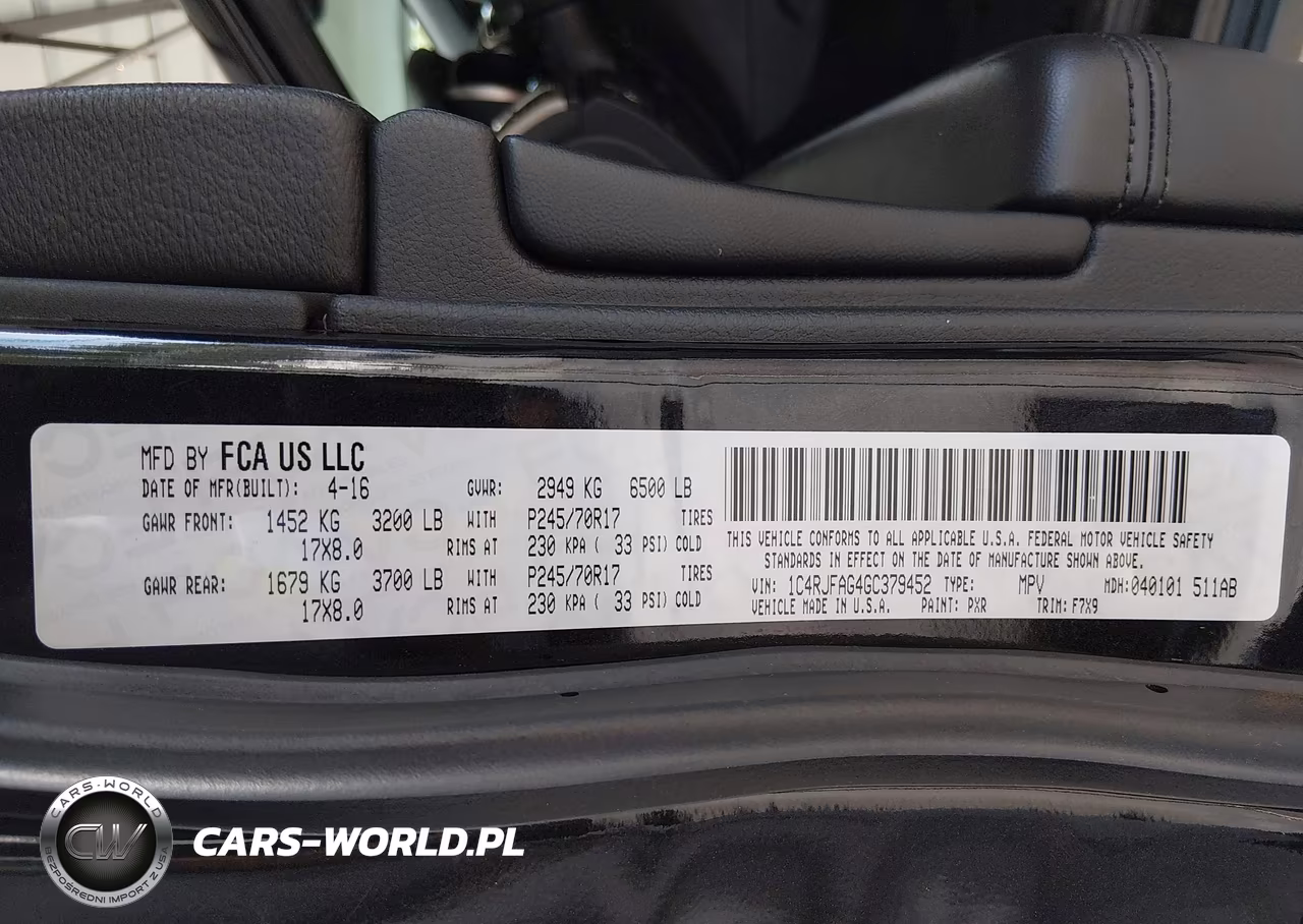 2016 Jeep Grand Cherokee Laredo VIN:1C4RJFAG4GC379452 - 9