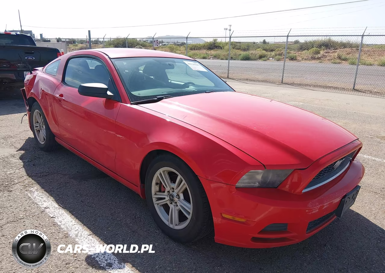2013 Ford Mustang V6