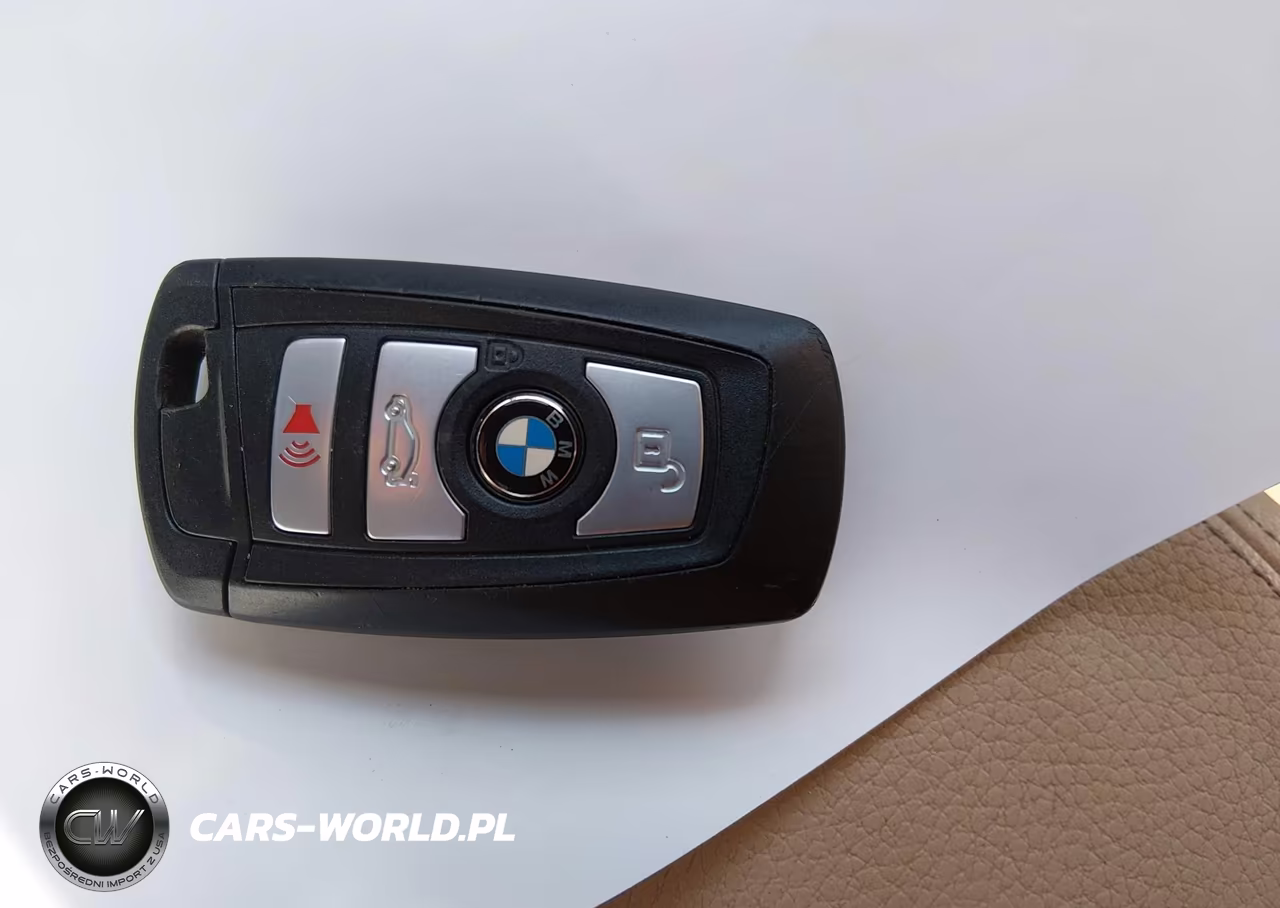 2013 BMW 535I xDrive VIN:WBAFU7C57DDU70309 - 11
