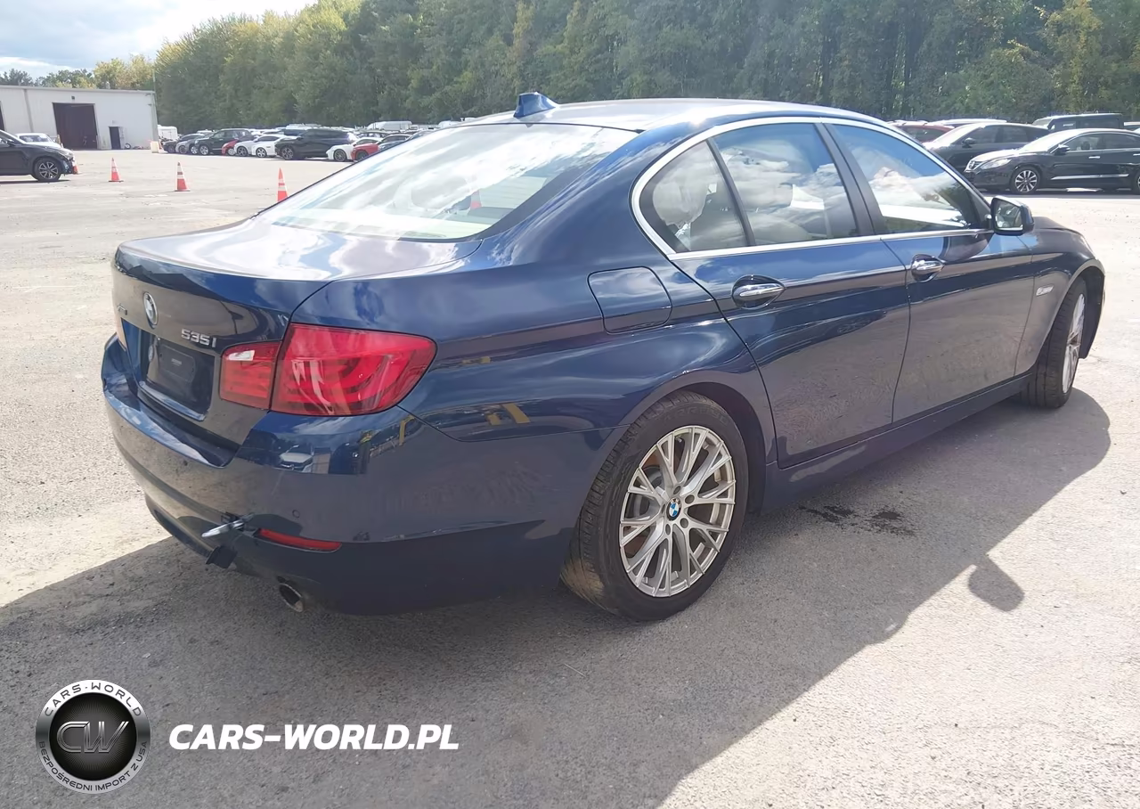2013 BMW 535I xDrive VIN:WBAFU7C57DDU70309 - 4