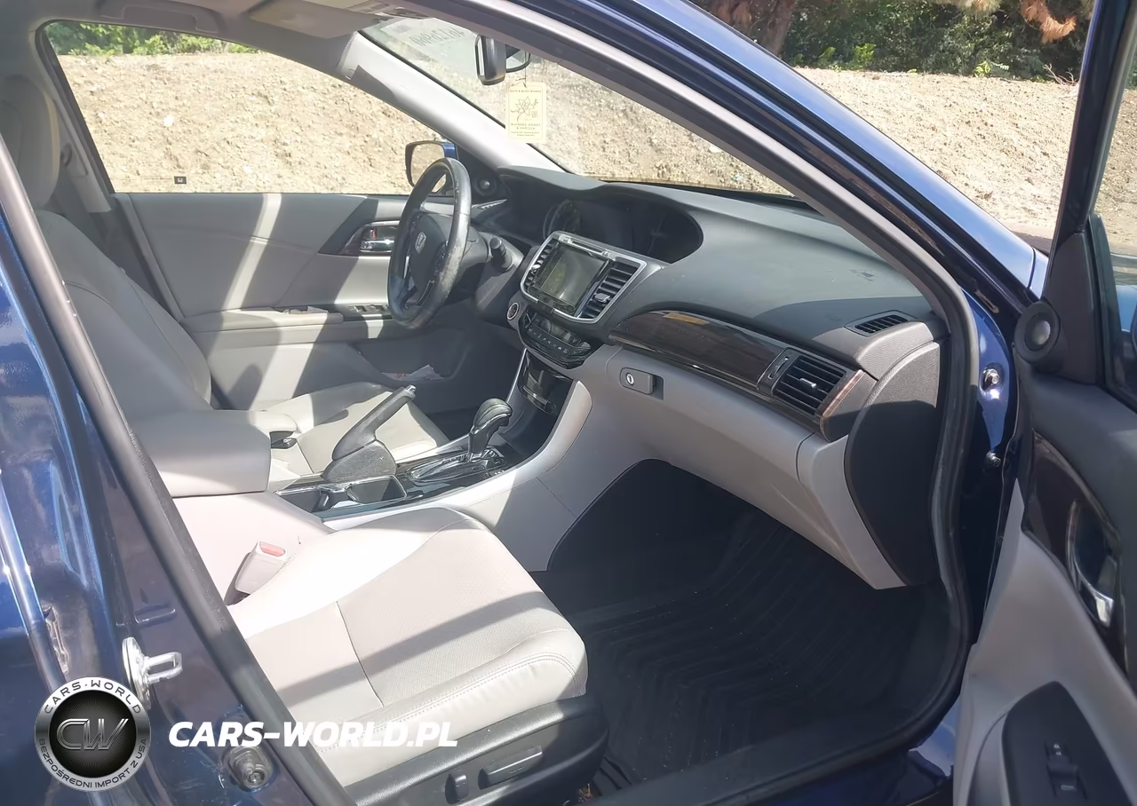 2017 Honda Accord Ex-L VIN:1HGCR2F80HA071251 - 5