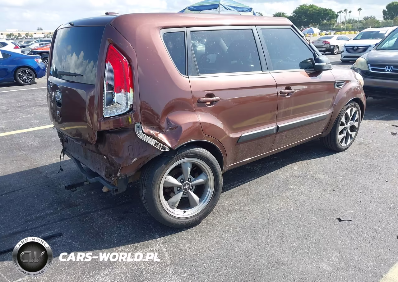 2012 Kia Soul ! VIN:KNDJT2A60C7432318 - 4