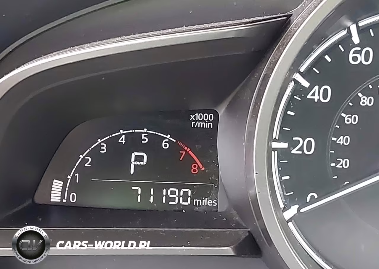 2018 Mazda Mazda3 Sport VIN:3MZBN1U76JM214347 - 15