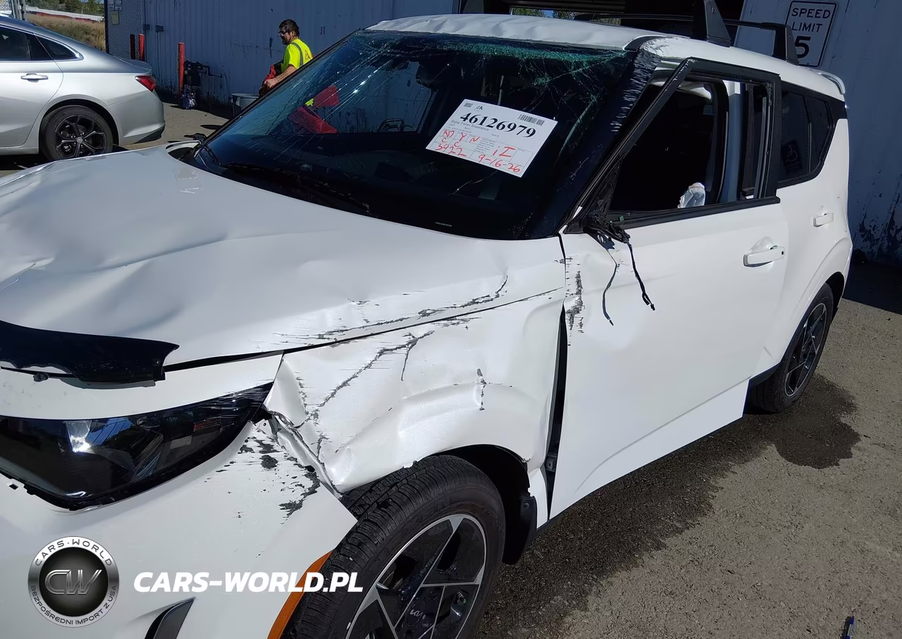 2025 Kia Soul Ex VIN:KNDJ33AU8S7934190 - 13